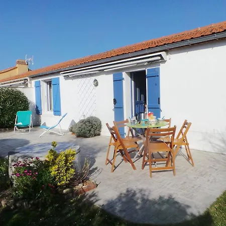 Maison Renovee 3 Pieces Avec Jardin Clos, A 700m Des Plages Et 400m Du Centre De - Fr-1-224b-28 L'Epine (Vendee)
